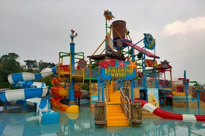 10 Waterparks in West Java Offering Unforgettable Water Play Experiences